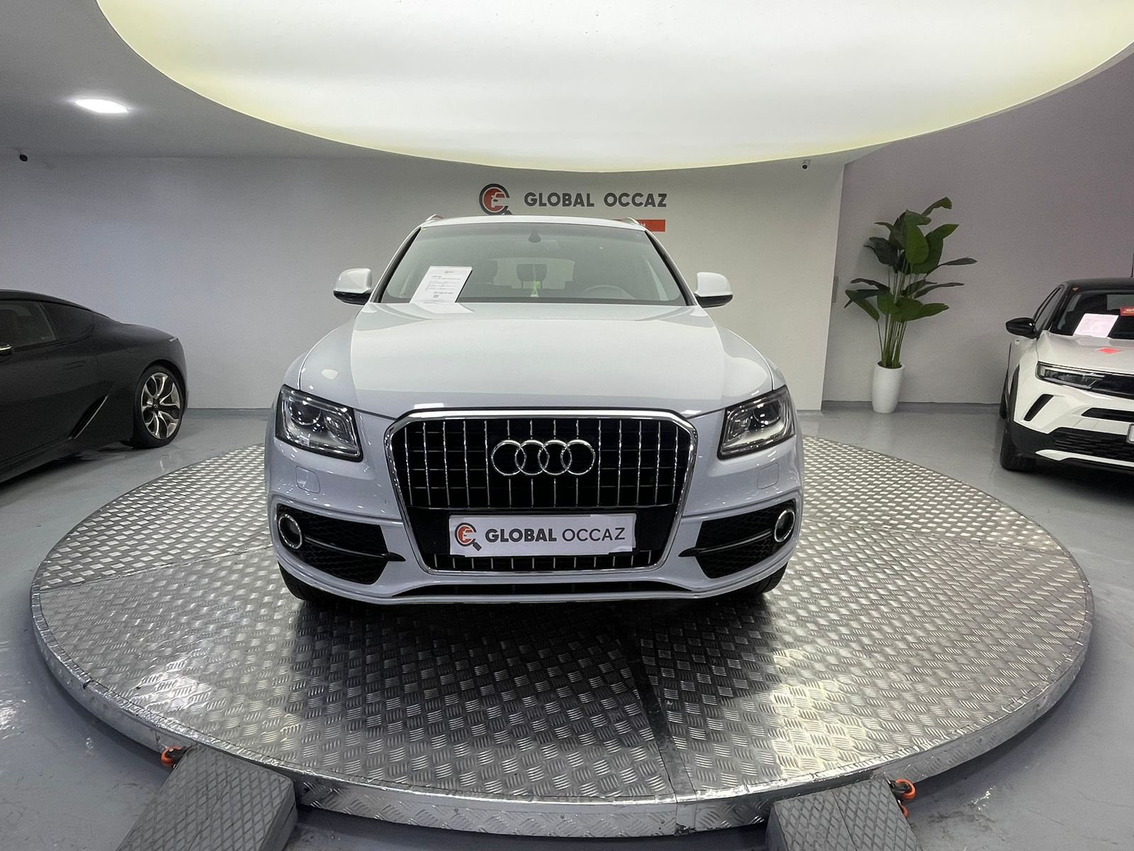 AUDI Q5 2.0 TDI 190 S-TRONIC QUATTRO S-LINE