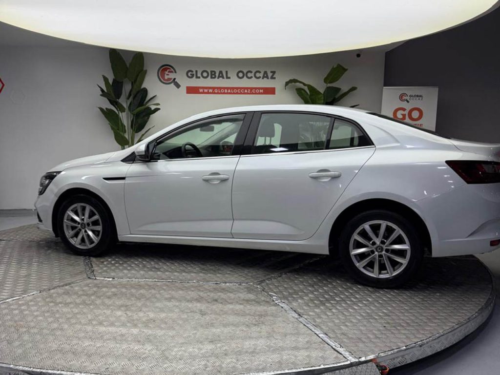 RENAULT MEGANE SEDAN 1.5 dCi Explore