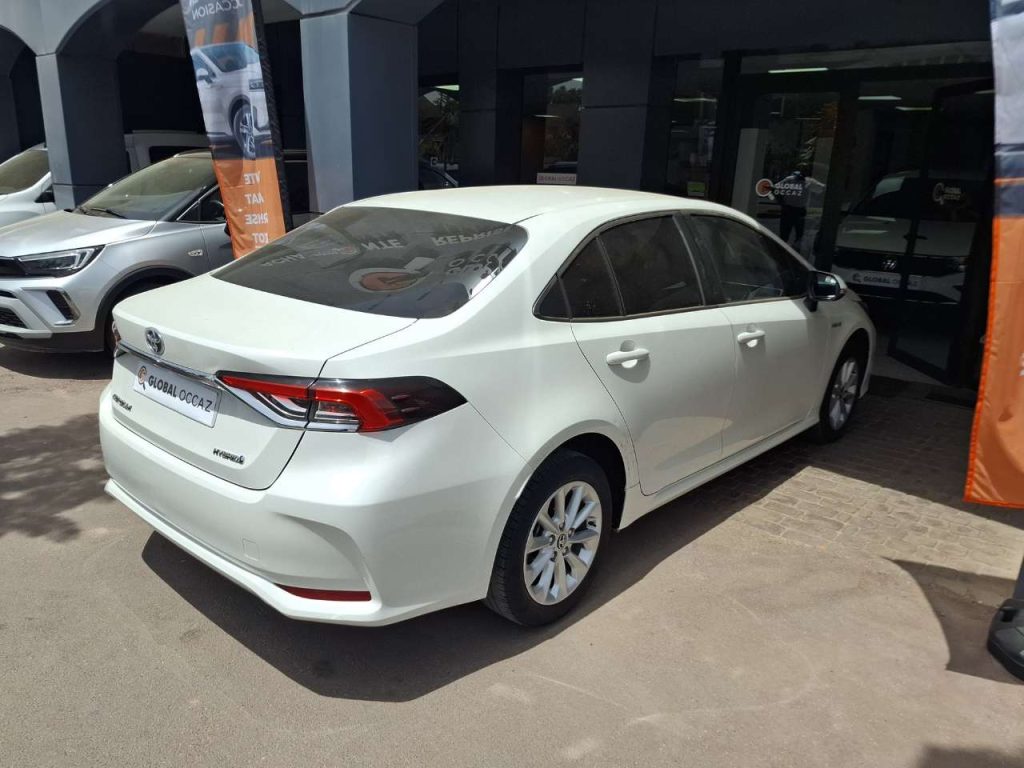 TOYOTA COROLLA 1.8 Dynamic+