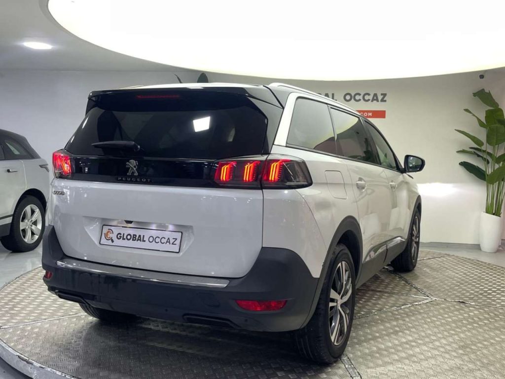 PEUGEOT 5008 2.0 HDi Allure
