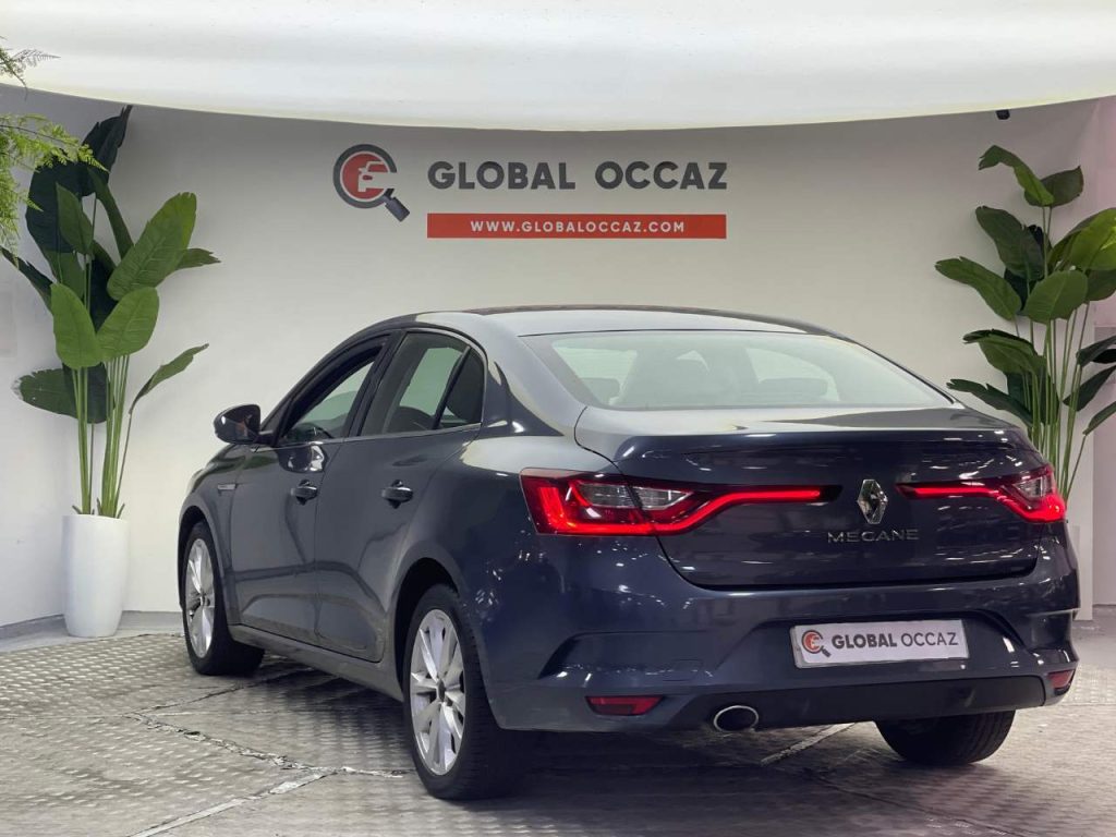 RENAULT MEGANE SEDAN 1.5 dCi  Intens