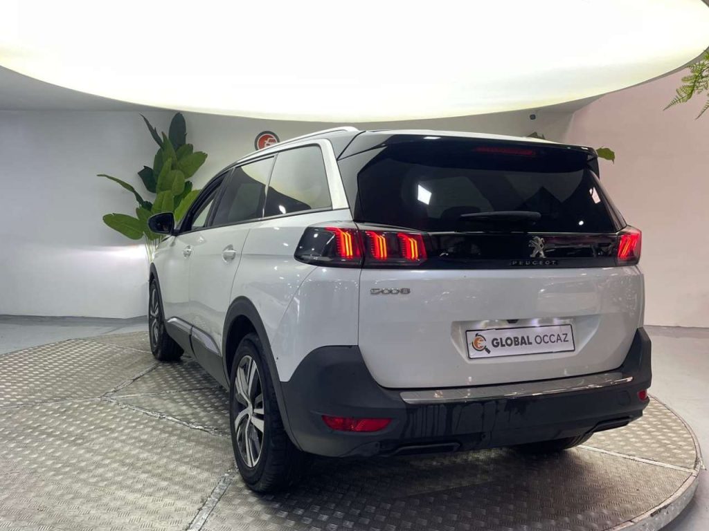 PEUGEOT 5008 2.0 HDi Allure