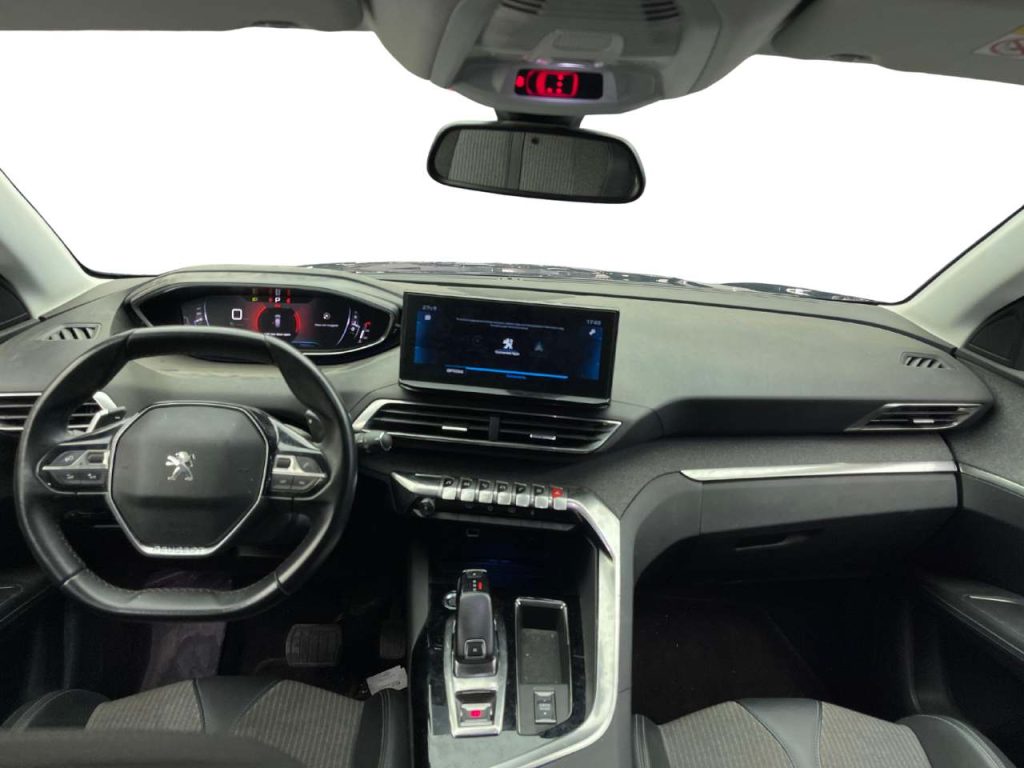 PEUGEOT 3008 2.0 HDi Allure
