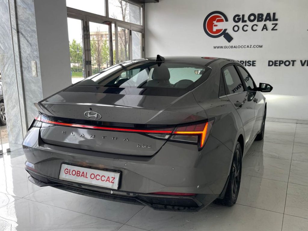 HYUNDAI ELANTRA 1.6 CRDi Seductive