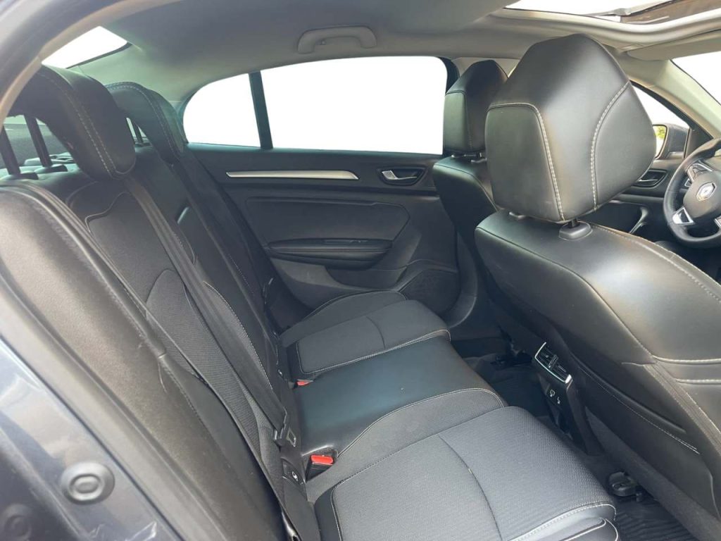 RENAULT MEGANE SEDAN 1.5 dCi  Intens