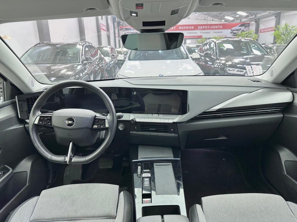 OPEL ASTRA 1.5 D 130 Elégance