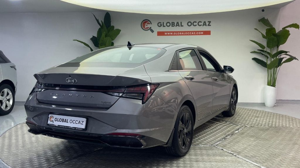 HYUNDAI ELANTRA 1.6 CRDi Inventive