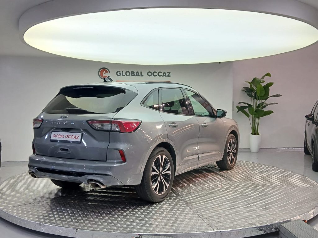 FORD KUGA 2.0 TDCi ST-Line