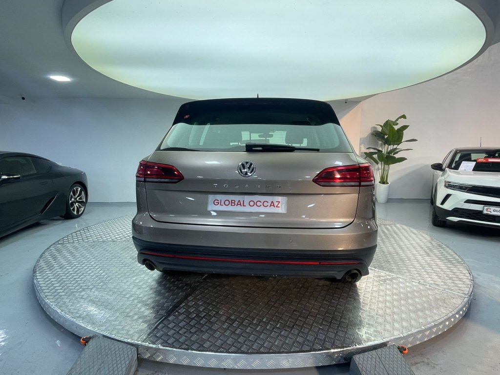 VOLKSWAGEN TOUAREG 3.0 TDI Confort+