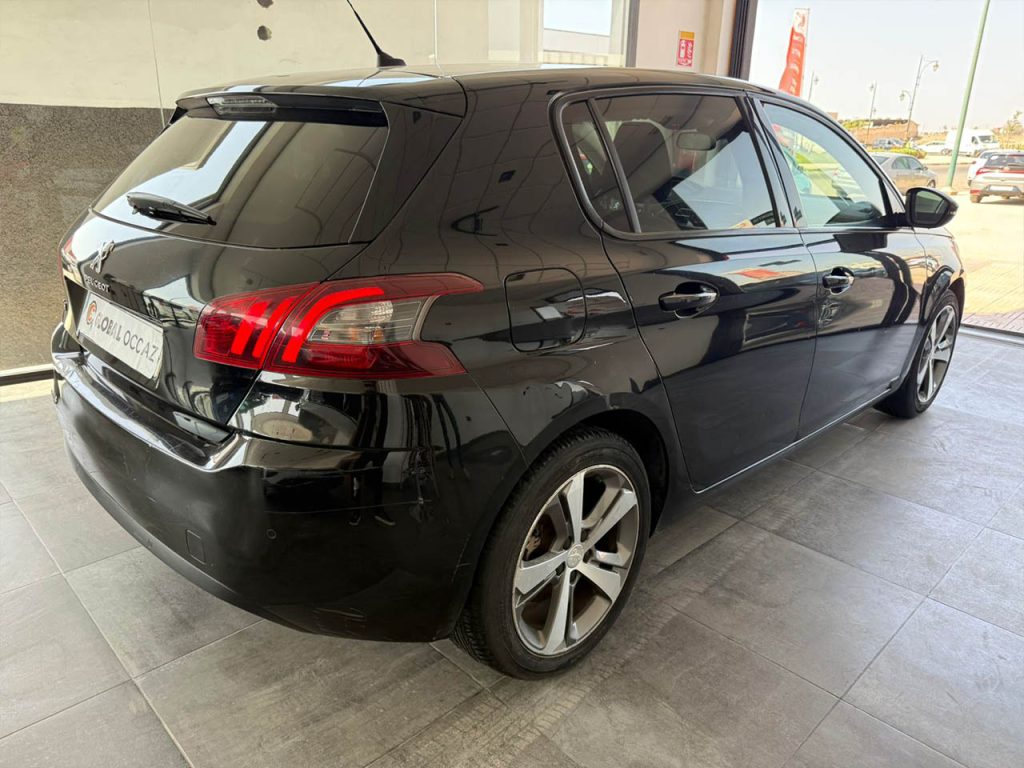 PEUGEOT 308 1.6 HDi Allure