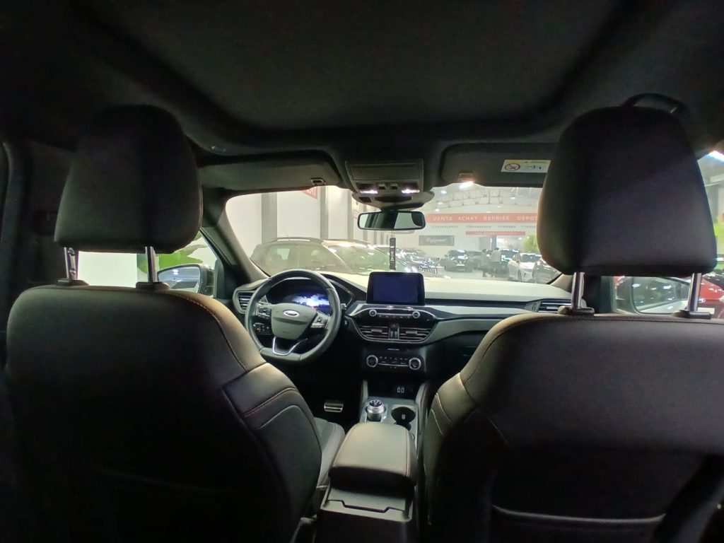 FORD KUGA 2.0 TDCi ST-Line