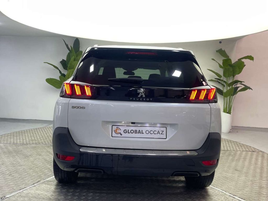 PEUGEOT 5008 2.0 HDi Allure