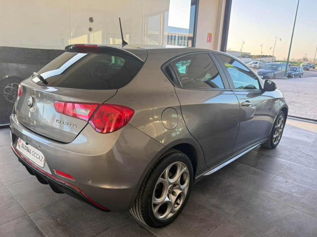 ALFA ROMEO GIULIETTA 1.6 JTDM GIULIETTA
