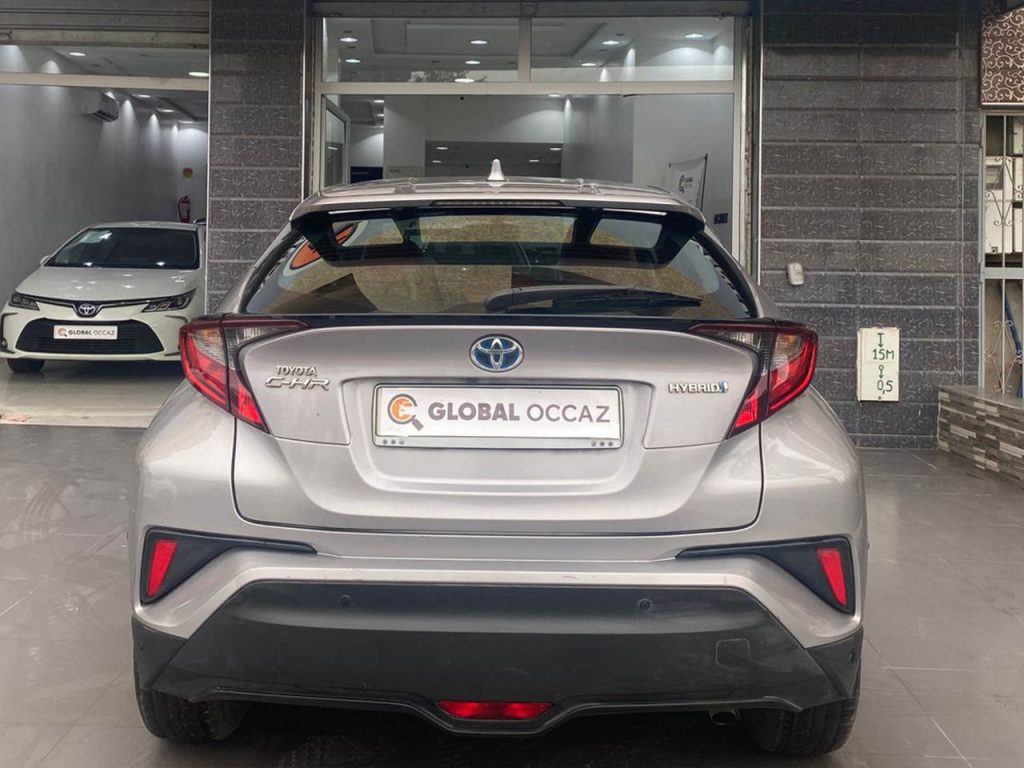 TOYOTA C-HR 1.8 Hybride DYNAMIC+
