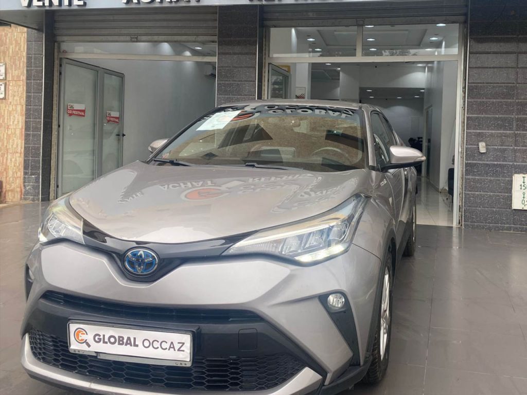 TOYOTA C-HR 1.8 Hybride DYNAMIC+