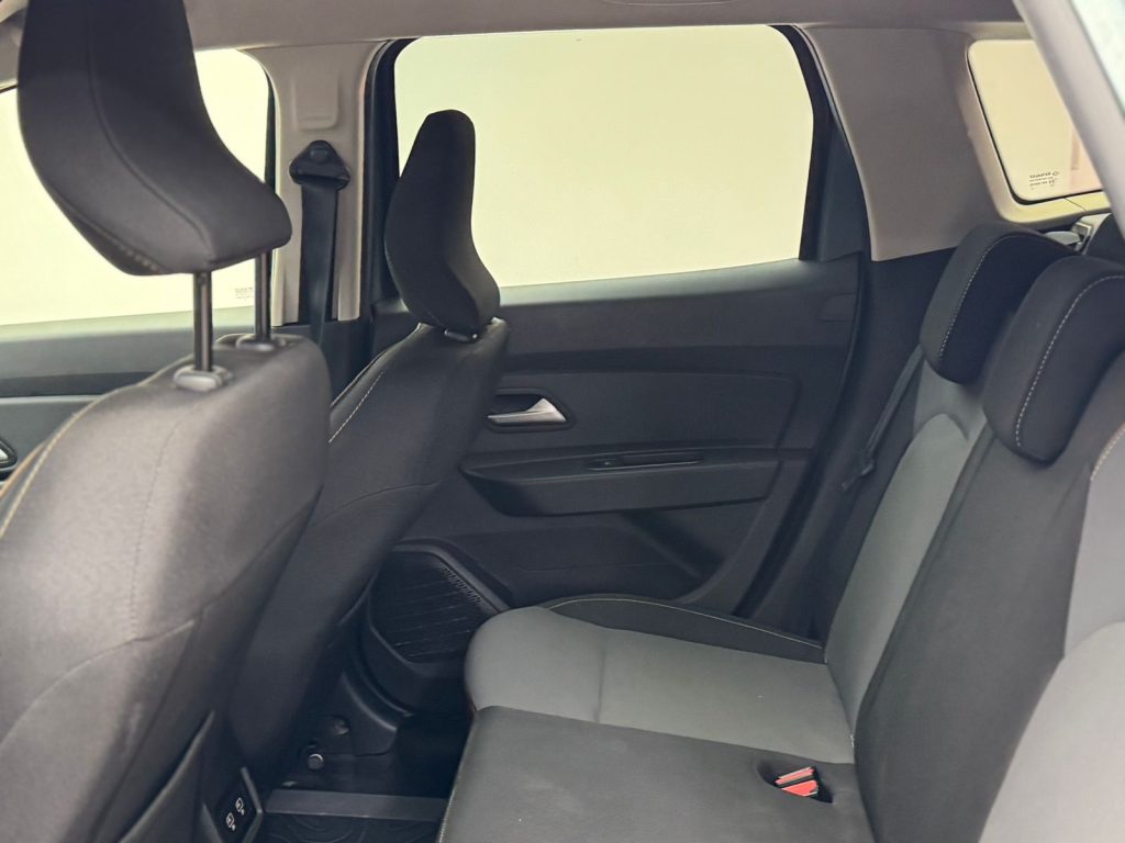 DACIA DUSTER 1.3 TCE 150 AT EXTREME