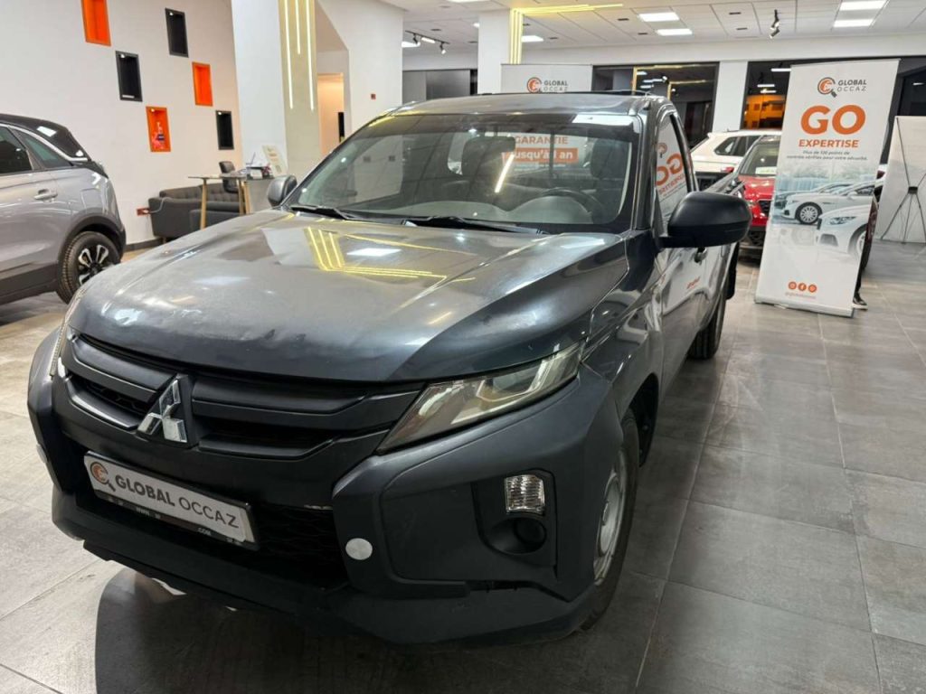 MITSUBISHI L200 PICK UP