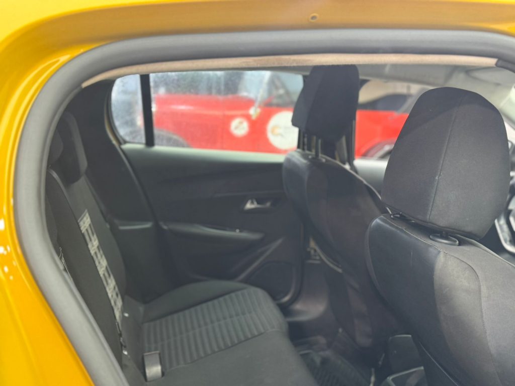 PEUGEOT 208 1.6 HDi ActivePack