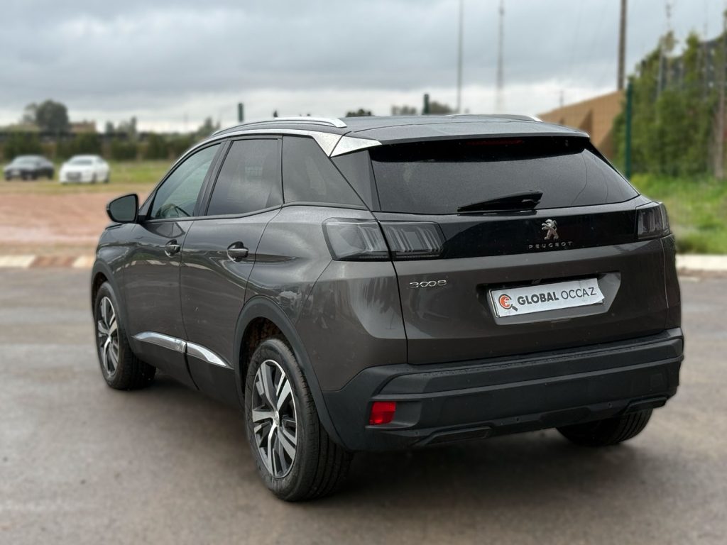 PEUGEOT 3008 2.0 HDi Allure