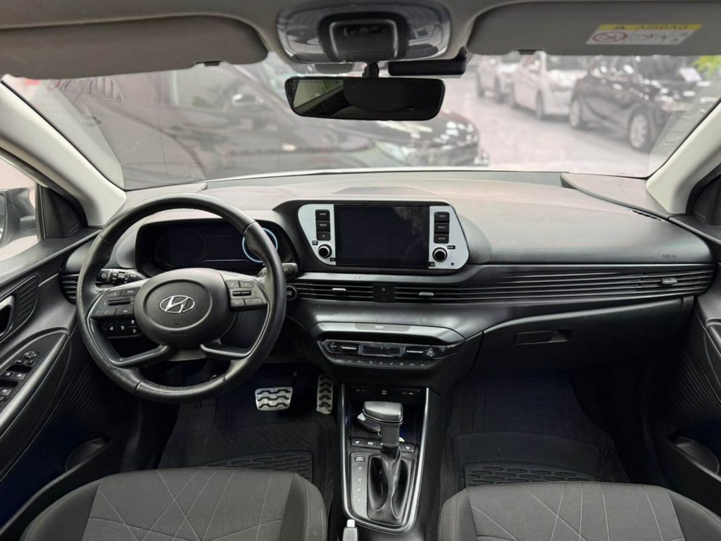 HYUNDAI BAYON 1.0 T-GDI 100 MHEV AT Luxe