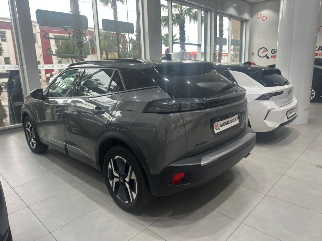 PEUGEOT 2008 1,5 BlueHDi SITT Allure Pack +