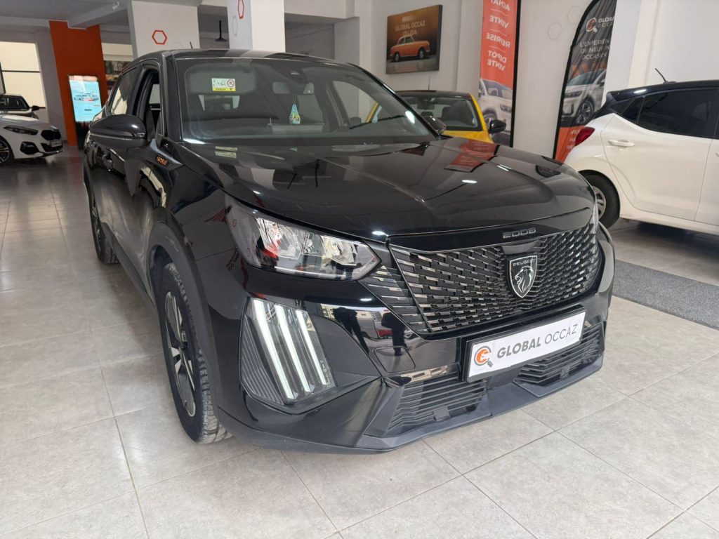 PEUGEOT 2008 1.5 BLUEHDI 130 STYLE