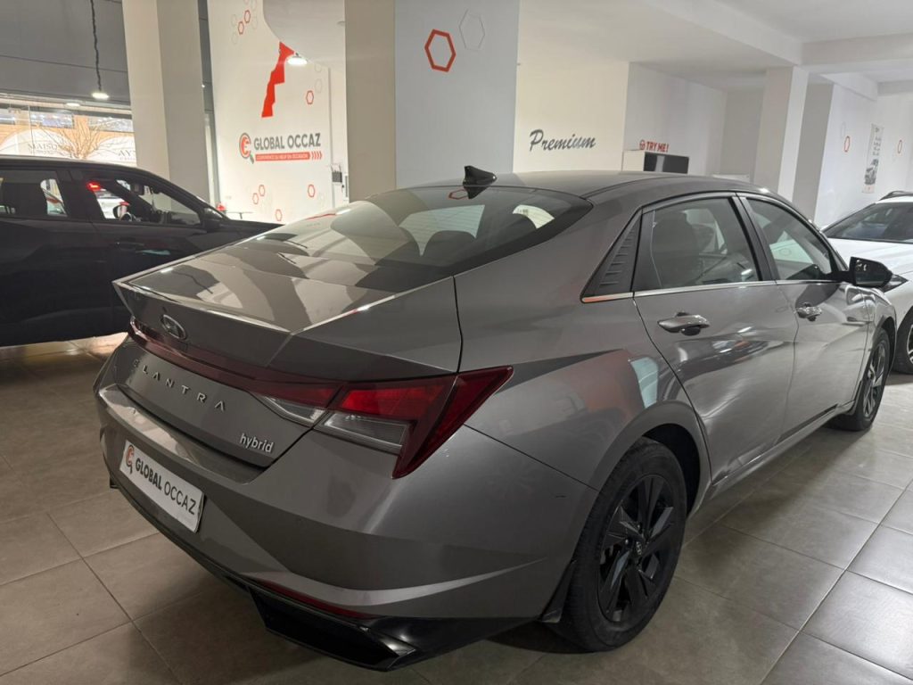 HYUNDAI ELANTRA 1.6 CRDi Inventive