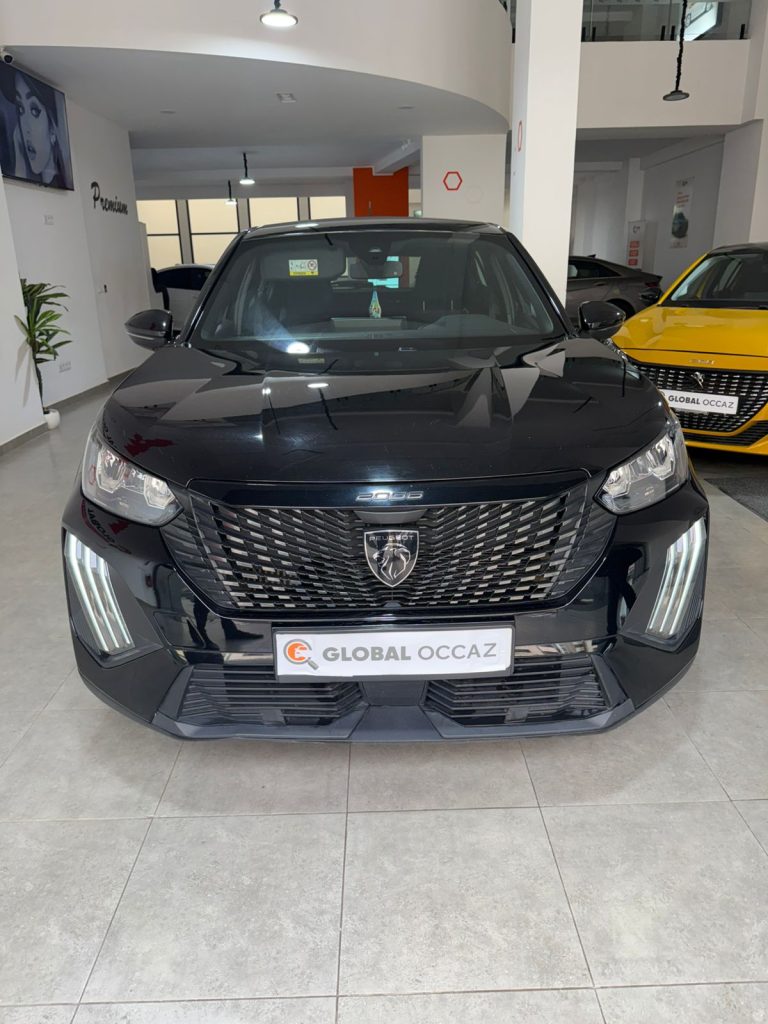 PEUGEOT 2008 1.5 BLUEHDI 130 STYLE