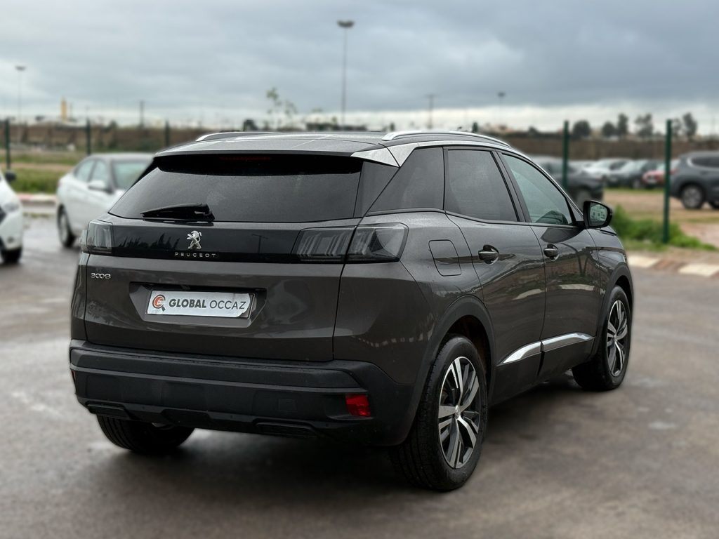 PEUGEOT 3008 2.0 HDi Allure