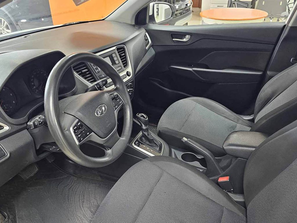 HYUNDAI ACCENT 1.5 U2 VGT Attractive