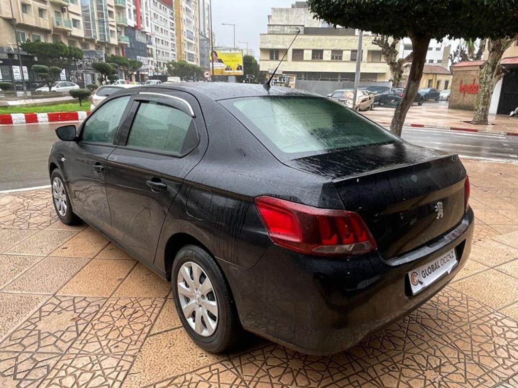 PEUGEOT 301 1.6 HDi Active