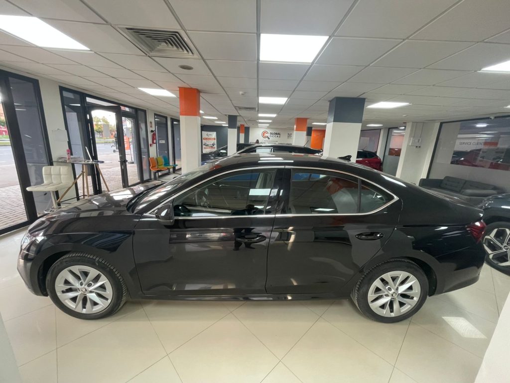 SKODA OCTAVIA 2.0 TDi Business DSG