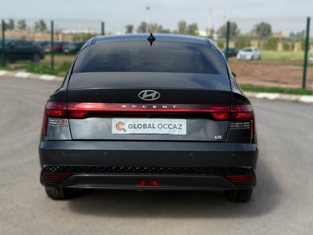 HYUNDAI ACCENT 1.5 MPI Attractive IVT