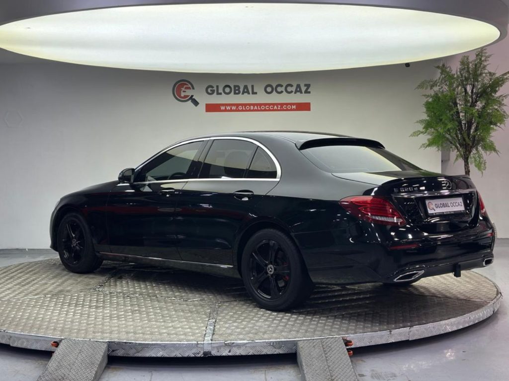 MERCEDES-BENZ E220 E 220 d Avantgarde