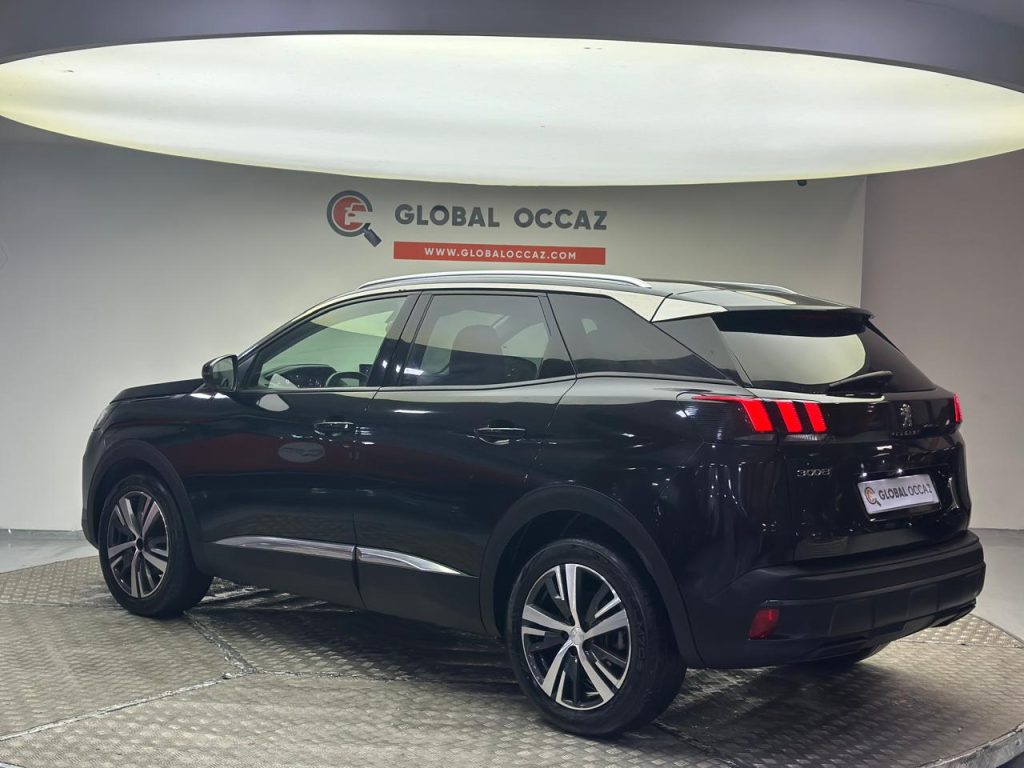 PEUGEOT 3008 2.0 HDi Allure