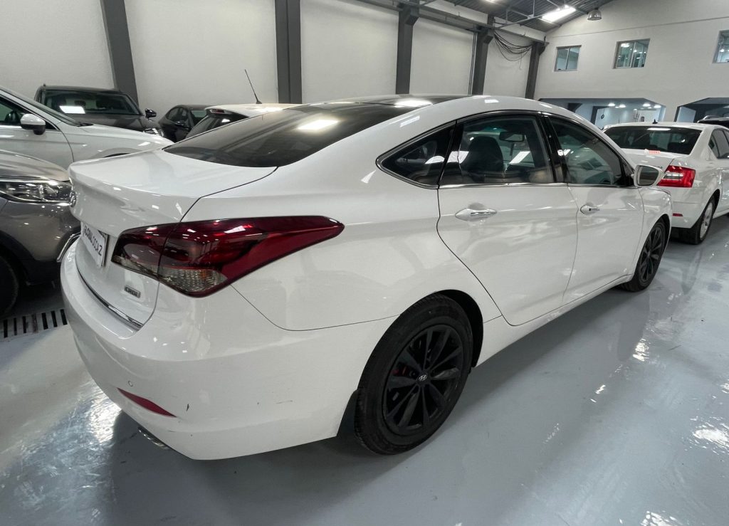 HYUNDAI I 40 1.7 CRDi Confort