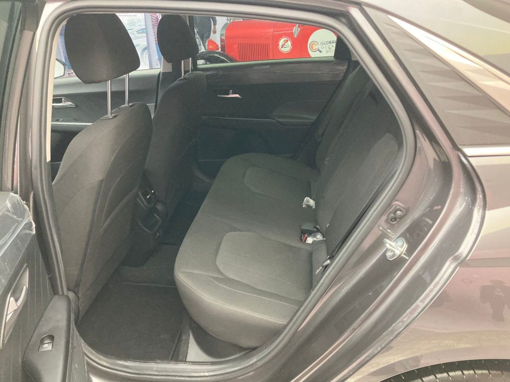 HYUNDAI ACCENT 1.5 U2 VGT Inventive