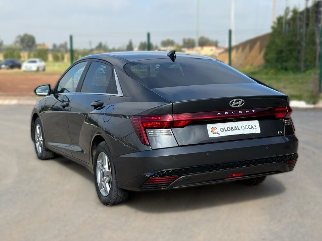 HYUNDAI ACCENT 1.5 MPI Attractive IVT