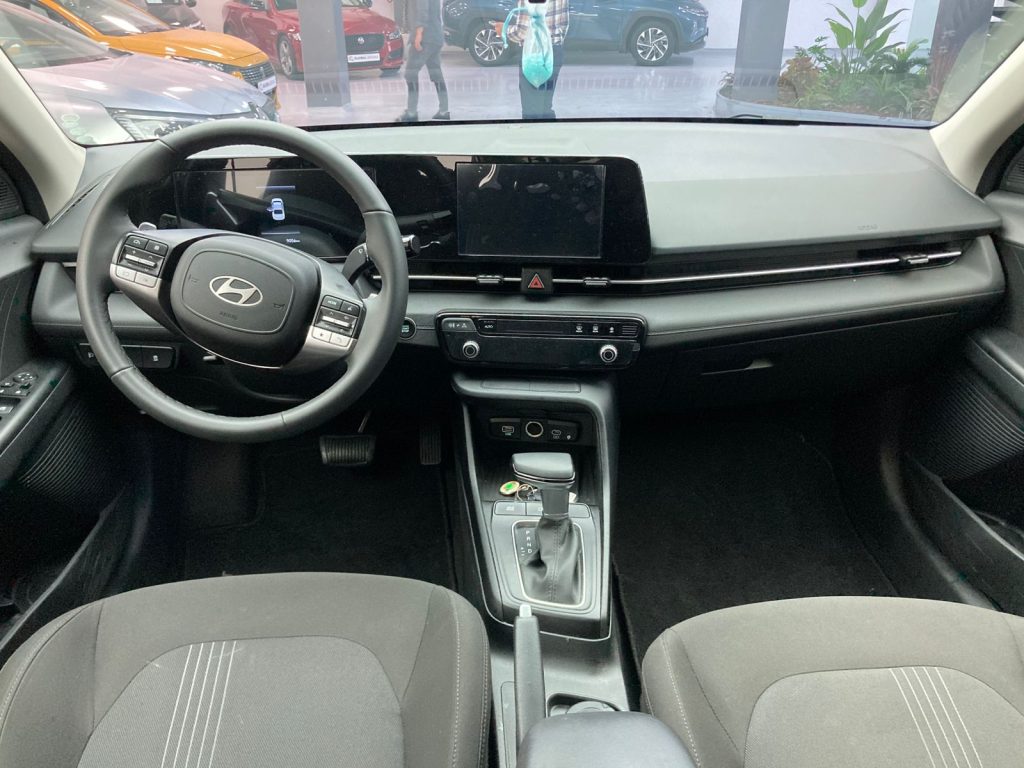 HYUNDAI ACCENT 1.5 U2 VGT Inventive