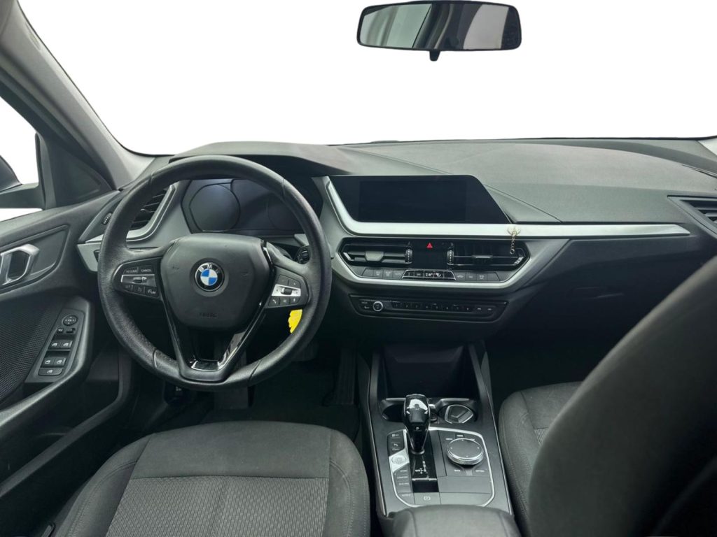 BMW SERIE 1 118D SPORT