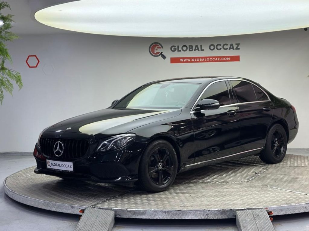 MERCEDES-BENZ E220 E 220 d Avantgarde