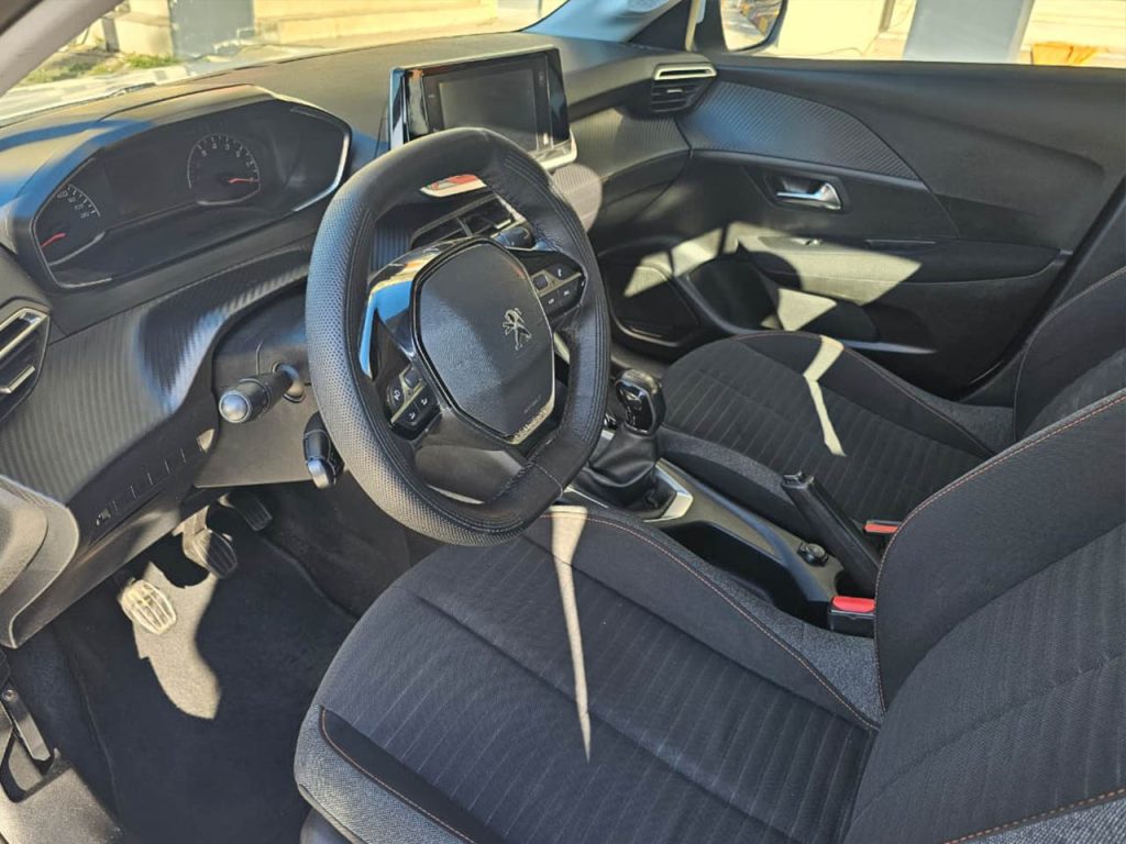 PEUGEOT 208 1.6 HDi ActivePack