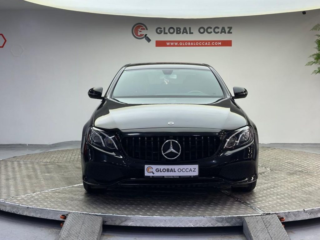 MERCEDES-BENZ E220 E 220 d Avantgarde