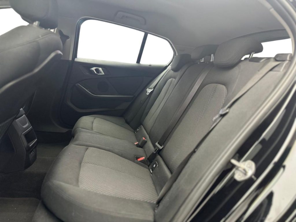 BMW SERIE 1 118D SPORT