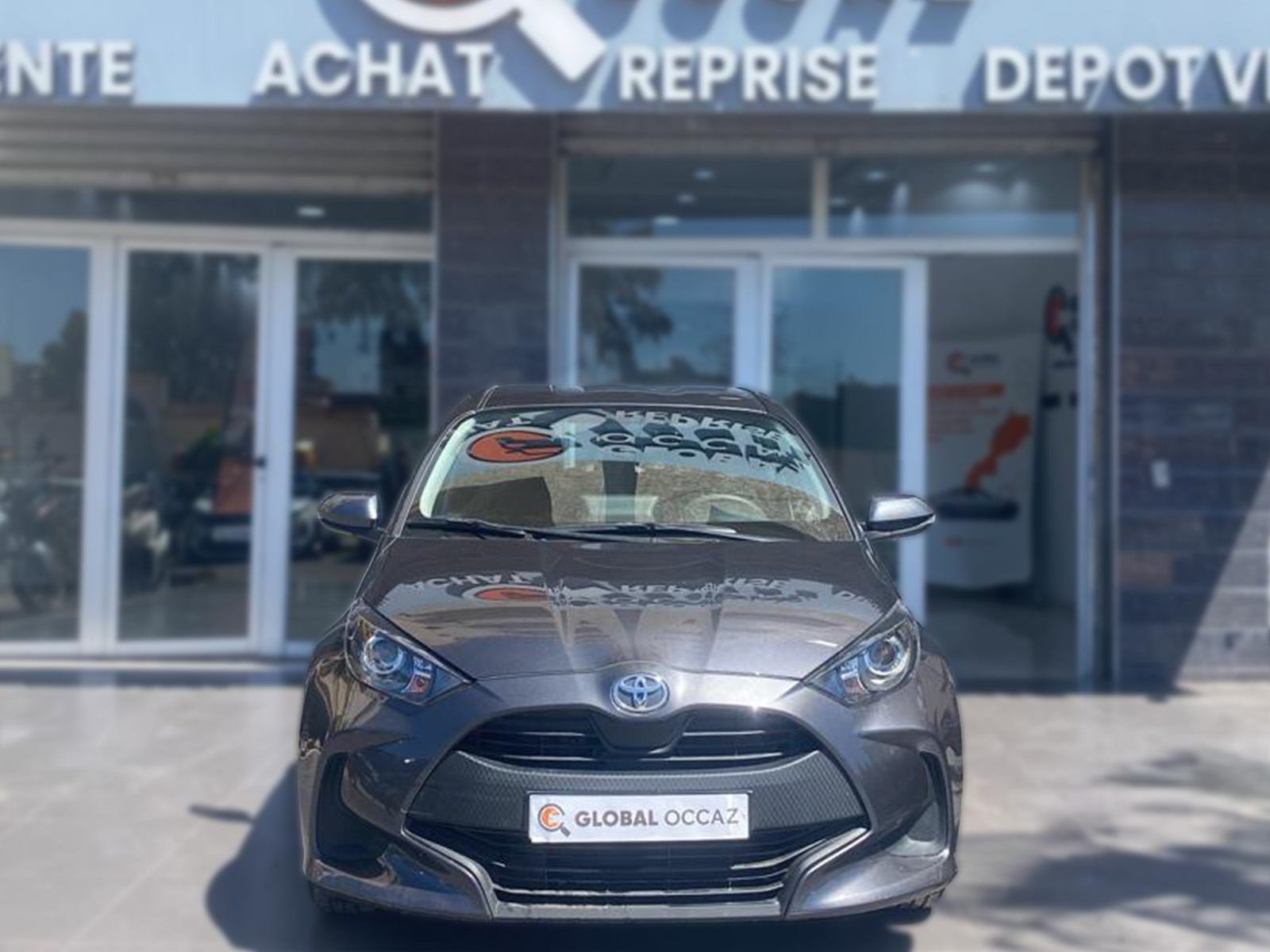 TOYOTA Yaris 1.0 VVT-i Dynamic +