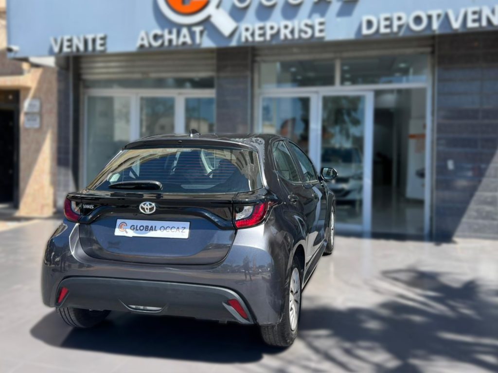 TOYOTA Yaris 1.0 VVT-i Dynamic +