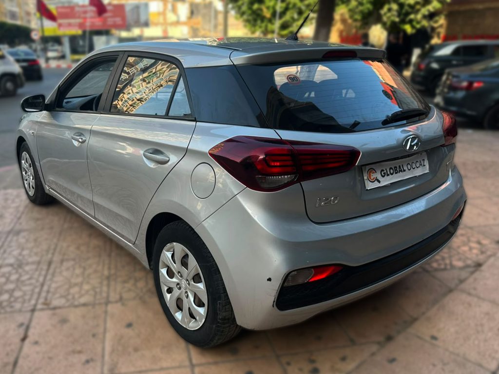 HYUNDAI I20 1.4 CRDI Attractive
