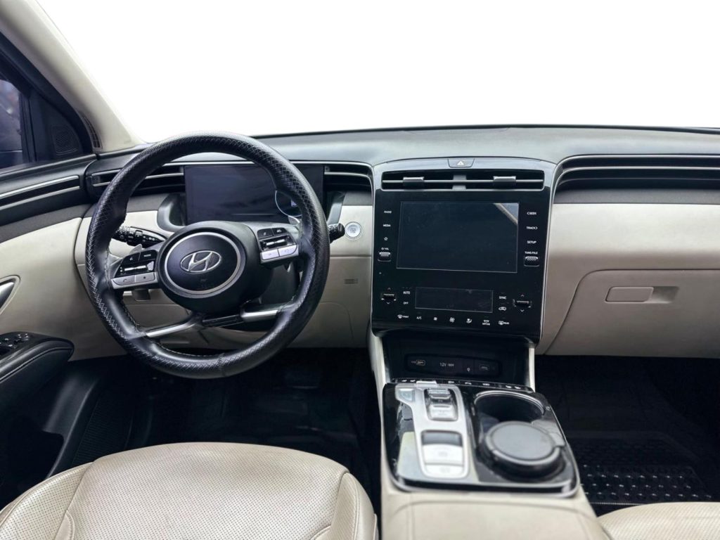HYUNDAI TUCSON 1.6 CRDi Luxe