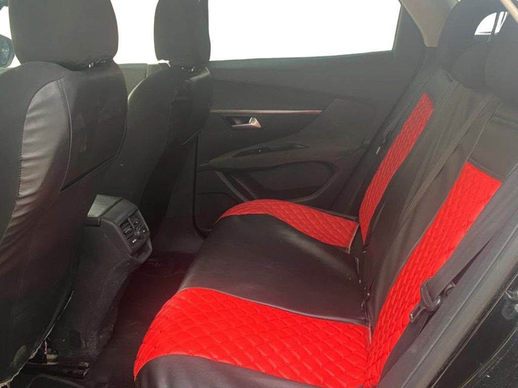 PEUGEOT 3008 2.0 HDi Active