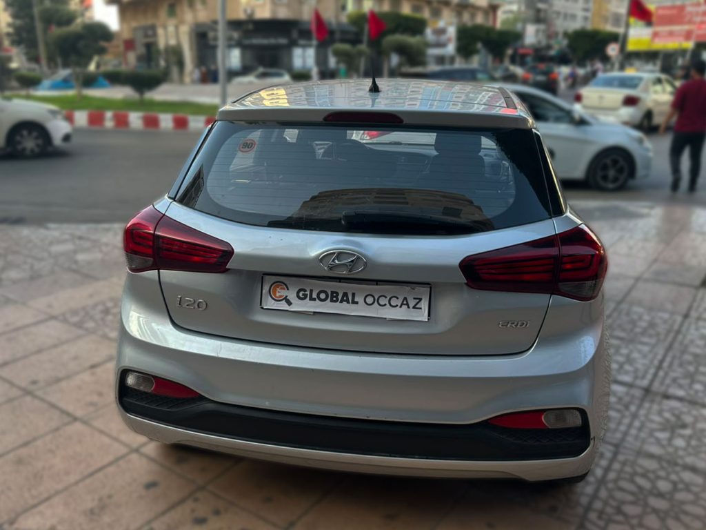 HYUNDAI I20 1.4 CRDI Attractive